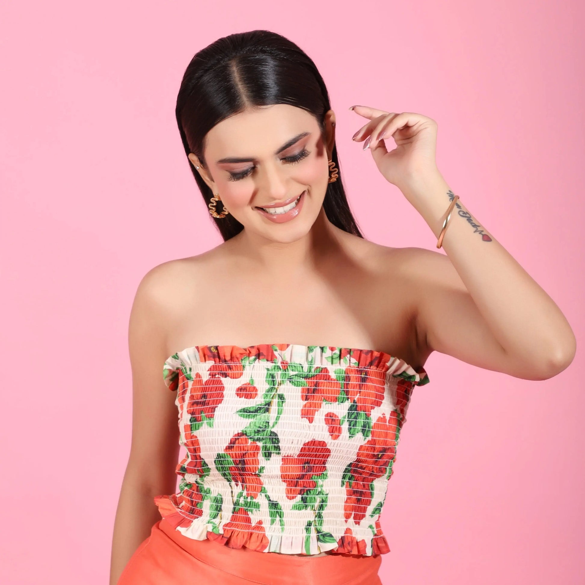 Red White Ruched Tube Top - Scoopstyle