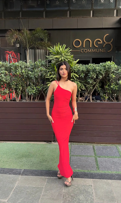 Ruby Scarlet Bodycon Dress. Scoopstyle
