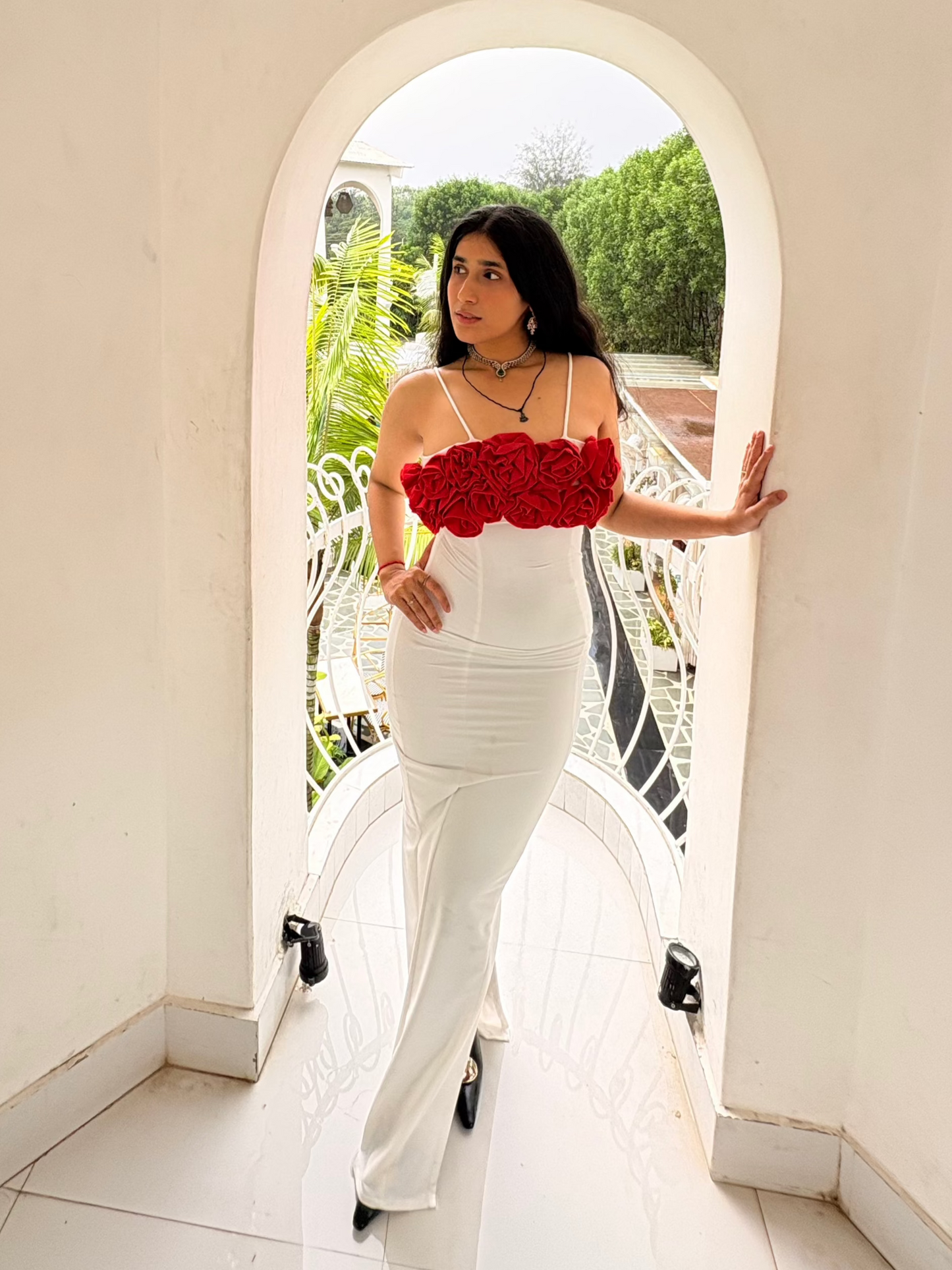 Scarlet Bloom White Dress Scoopstyle