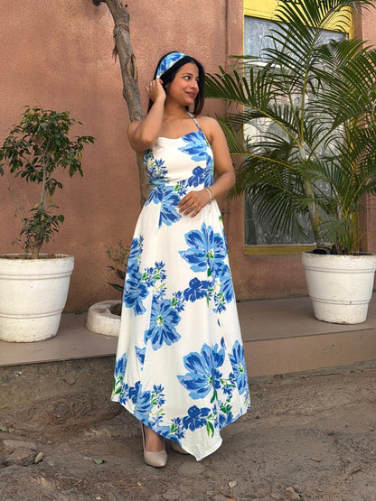 Blue Lily dress Scoopstyle